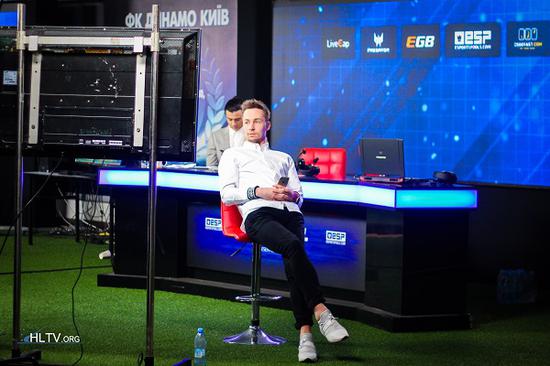 中山队夺冠珠中江澳篮球赛精彩回顾